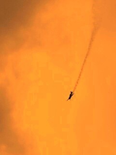 Падающий самолёт обои