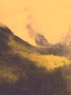 Туман в горах обои