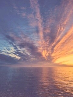 Закатное небо над морем обои