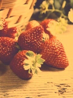 Клубничка обои