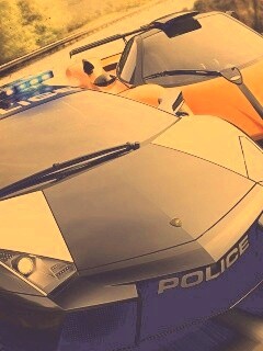 Полицейская погоня из Need For Speed обои