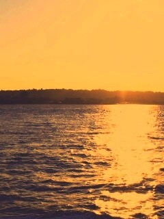 Красивое закатное озеро обои