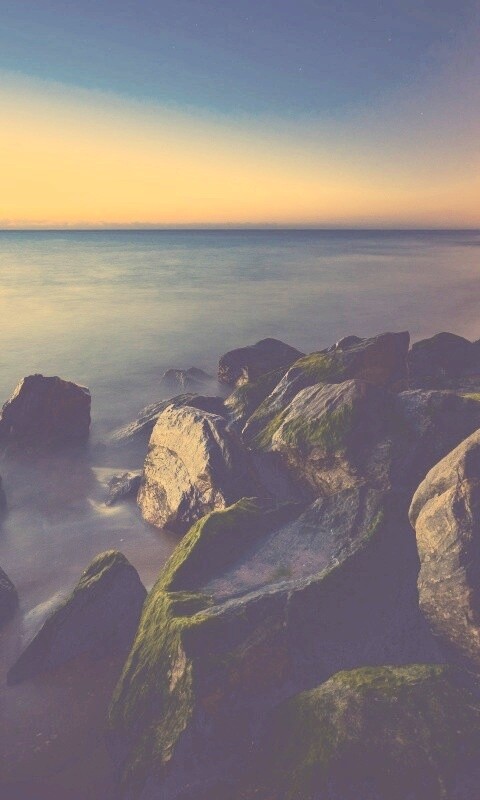 Камни на берегу обои