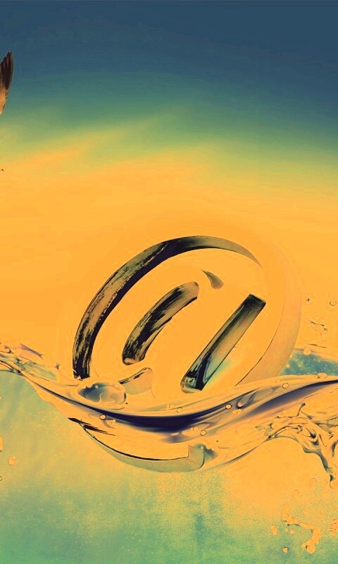 Собака тонет обои