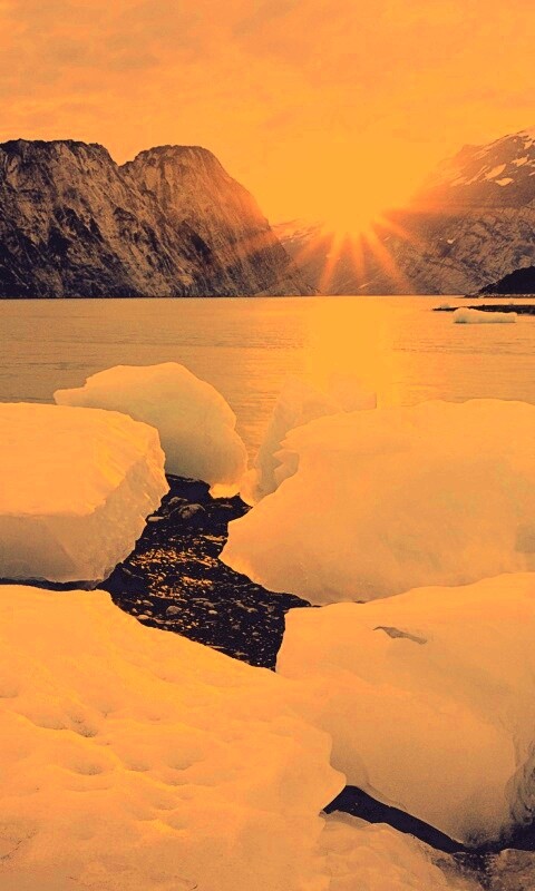 Зимнее горное озеро обои