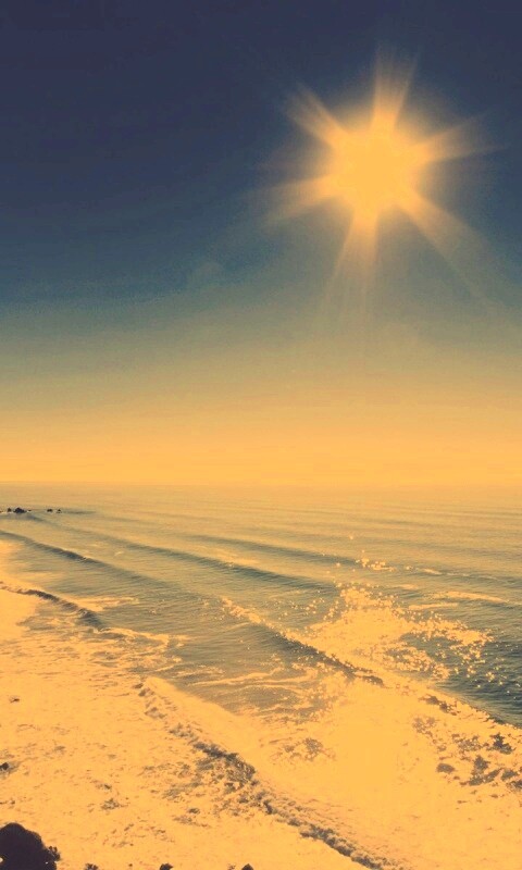 Солнце над морем обои