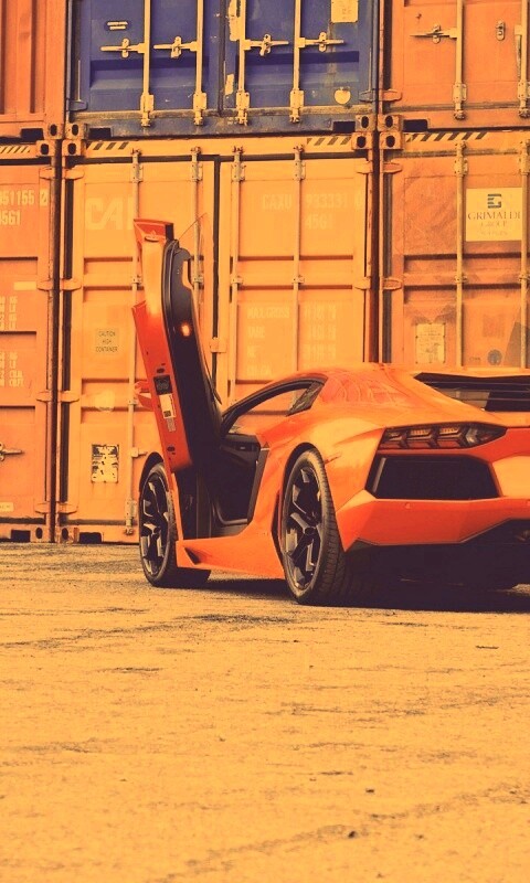 Оранжевый Авентадор обои