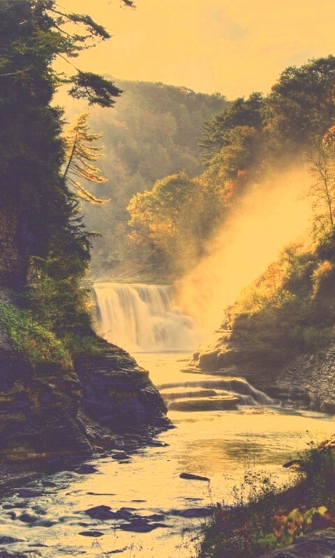 Скалистый водопад обои