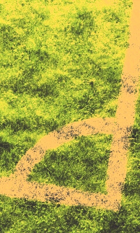 Угол футбольного поля обои