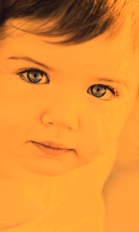 Детское личико обои