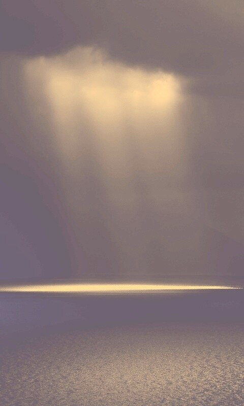 Сквозь тучи обои