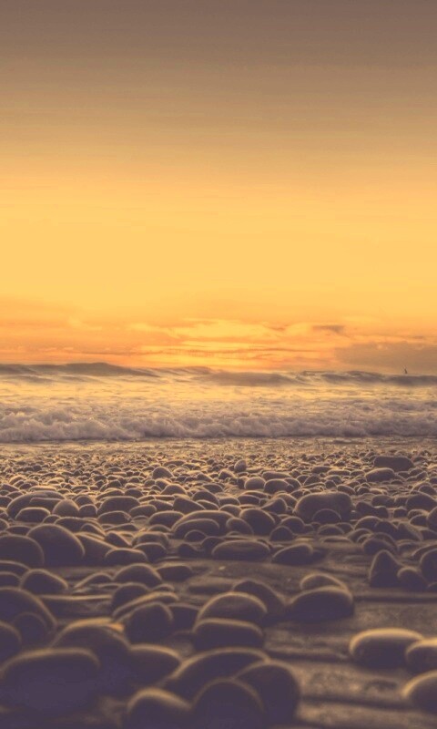 Каменистый пляж обои