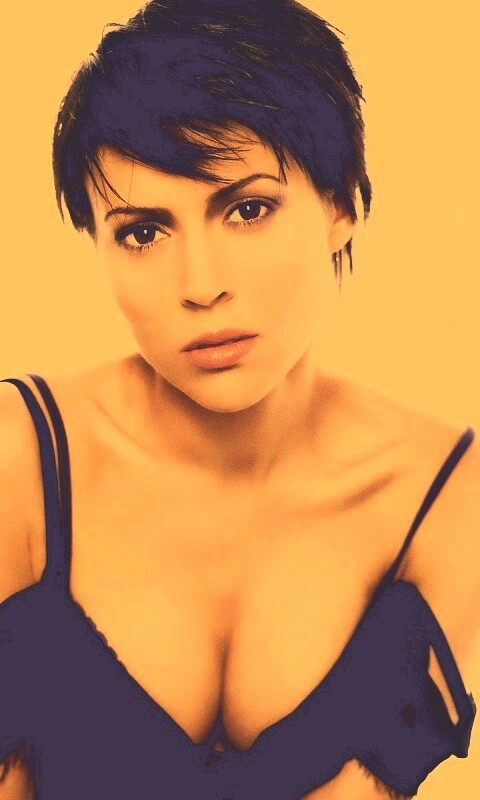 Алиса Милано обои