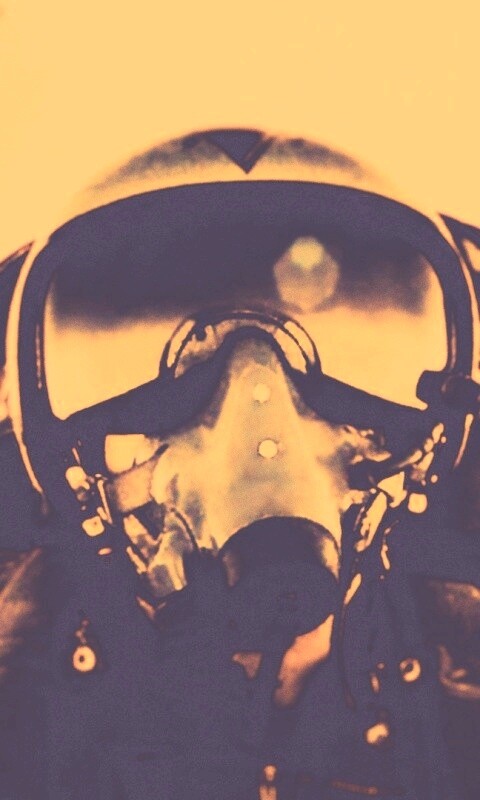 Пилот истребителя обои