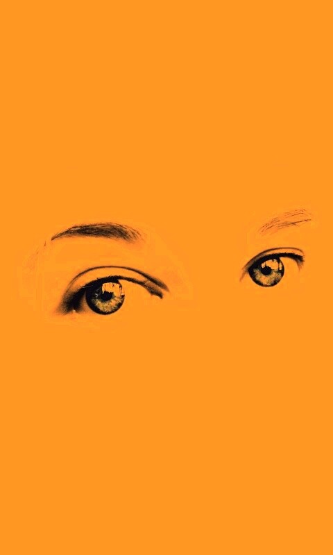 Глаза на белом фоне обои