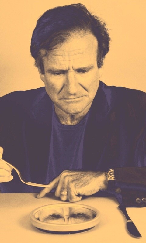 Робин Уильямс перед зеркалом обои