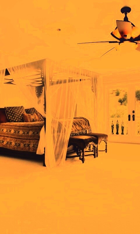 Светлая спальня обои