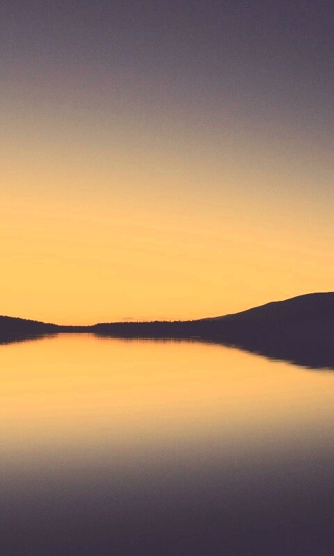 Гладкое озеро обои