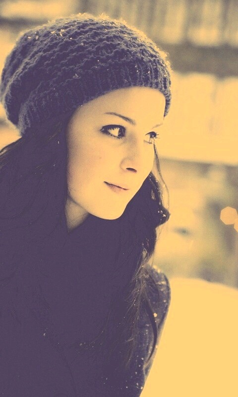 Девушка зимой обои