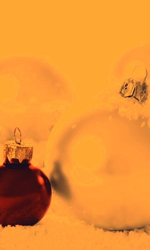 Красно-белые игрушки  обои