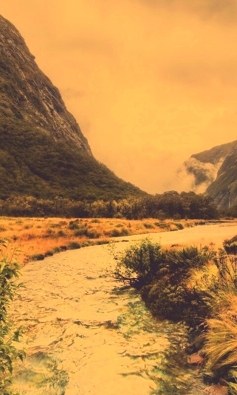 Горная река обои