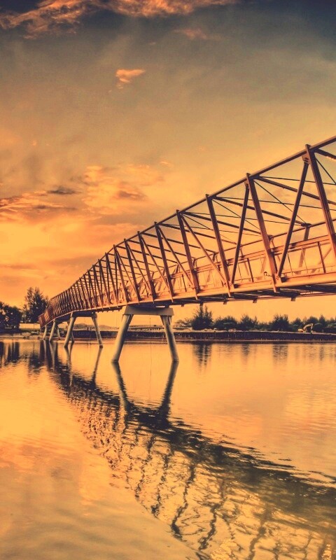 Мост через реку обои