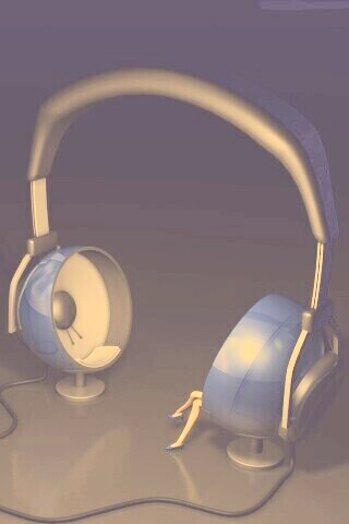 Девушка в наушниках обои