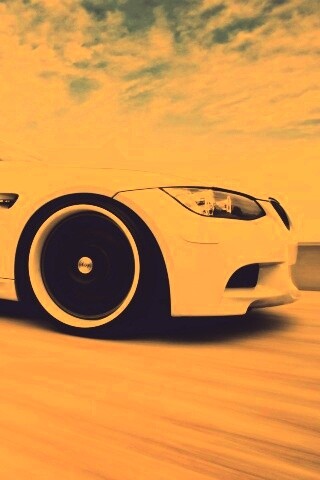 Белый БМВ обои