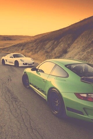 Два порша на горной дороге обои