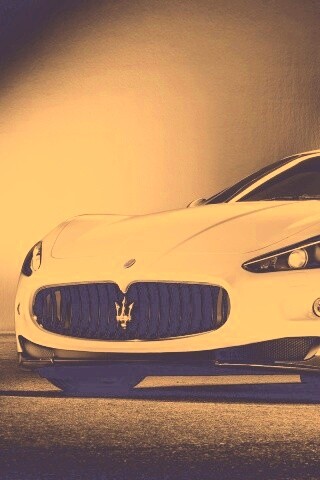 Белый Мазерати обои