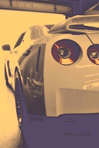 Nissan GT-R обои