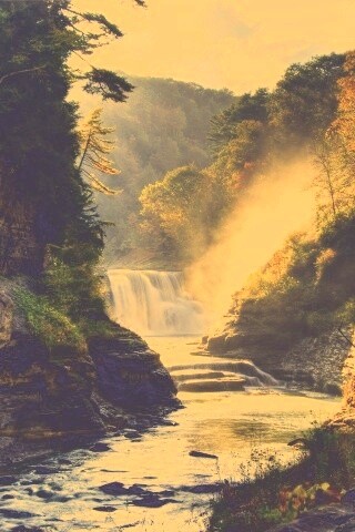 Скалистый водопад обои