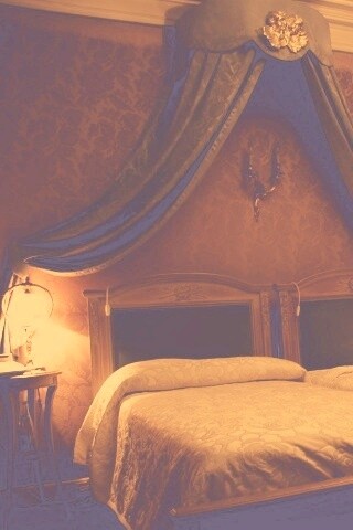 Спальня обои