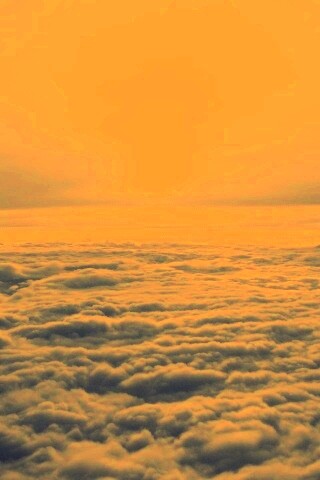 Над облаками обои