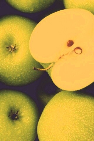 Вкусные свежие яблоки обои