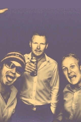 Колоритная тройка обои