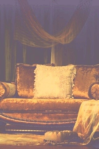 Комната в старом стиле обои