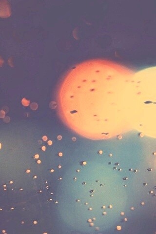 Огни, стекло и капли обои