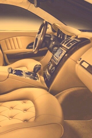 Салон Maserati обои