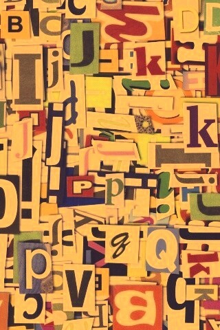 Буквы вырезанные из журналов обои