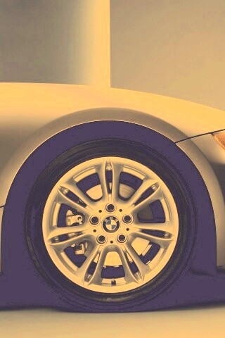 Переднее колесо автомобиля БМВ обои