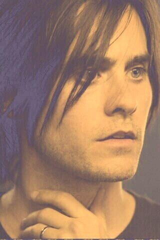 Джаред  Лето недоумевает обои