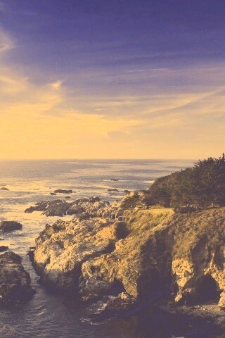 Скалистый берег обои