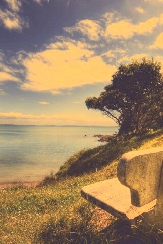 С видом на море обои