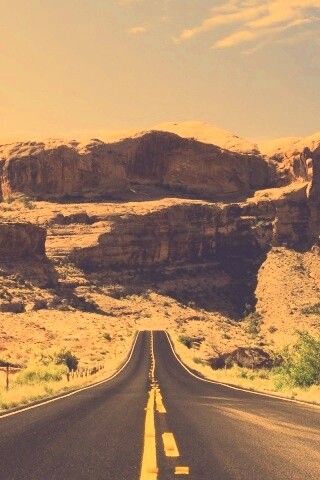 Дорога в горах обои