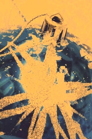 Синий елочный шар обои