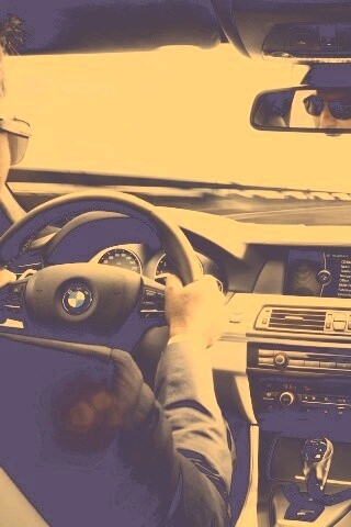 За рулём BMW F10 обои