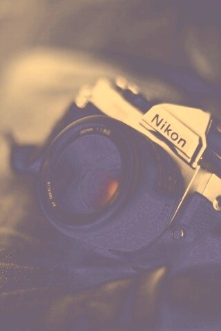 Плёночный фотоаппарат Nikon обои