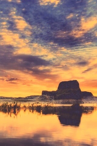 Горное озеро обои