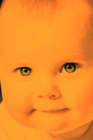 Прелестное дитя обои